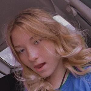 Meet your Posher, Richelle